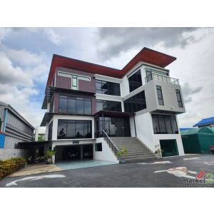 ขายอาคารสำนักงาน 4 ชั้น 296 ตรว. 995 ตรม. ถนนสุขาภิบาล 5 จอดรถกว่า 20 คัน พร้อมล