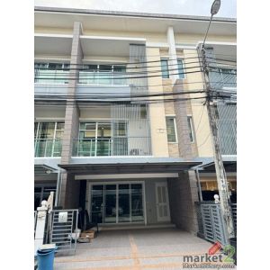 ทาวน์โฮม Townx plus Lardprao โยธินพัฒนา7 ใกล้CDC Central EastVille เฟอร์นิเจอร์ 