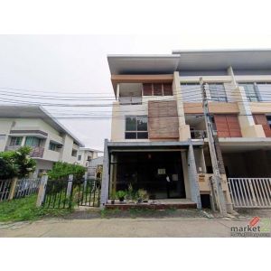 ขายทาวน์เฮ้าส์  หมู่บ้านภัทร โมทาวน์ ซอยแจ้งวัฒนะ-ปากเกร็ด 19 นนทบุรี