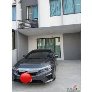 ให้เช่าทาวน์โฮม 2 ชั้น106 ตร.ม. พลีโน่ บางนา-อ่อนนุช ซอยกิ่งแก้ว 37 ใกล้สนามบินส