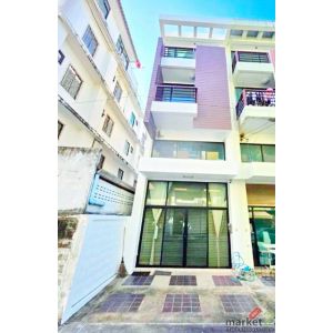 ให้เช่า อาคารพาณิชย์ 3.5 ชั้น 2-3นอน 3 น้ำ ใกล้ซาฟารีเวิลด์ ใกล้แฟชั่นไอส์แลนด์ 