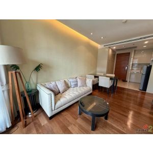 The Address Sukhumvit 28 Safe Convenient 10th Floor BTS PhromPhong
