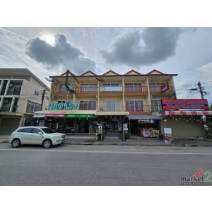 ขายด่วน.อาคารพาณิชย์ 3ชั้นทำเลทองหน้าวัดมาบตาพุด อ.เมือง จ.ระยอง