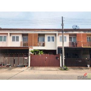 ขายทาวน์เฮ้าส์  หมู่บ้านสวนริม คลอง 2 ถนนมหาจักรพรรดิ์  ฉะเชิงเทรา