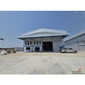 ให้เช่าโกดัง ที่ดิน 1 ไร่ โกดัง 720 ตารางเมตรใบ รง ได้   ซอย หลังป้อมคลองเก้า ถน