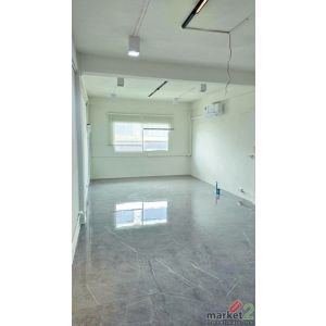 อารีย์-สะพานควาย 44ตร.ม. Salon ชั้น 4  พร้อมที่จอดรถ สตูดิโอ 1ห้องน้ำ  BTSอารีย์