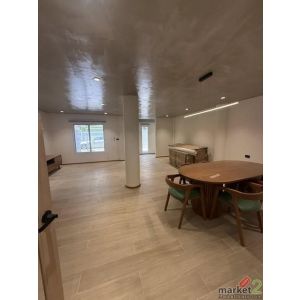 P2113 ให้เช่า ทาวน์โฮม 2 ชั้น พร้อมพงษ์ 200 ตร.ม. รีโนเวทใหม่ สุขุมวิท 26 ใกล้ B