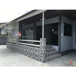 P2109 ด่วน ให้เช่า บ้านเดี่ยว หัวมุม 70 ตรว. โชคชัย 4 ซอย 76เหมาะทำโฮมออฟฟิศ อยู