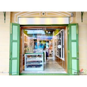 ทำเลทอง ติดถนนใหญ่ MRTวัดมังกร 999ม.ให้เช่าร้าน 2.5 ชั้น 240 ตร.ม.28 ตร.วา. สำเพ