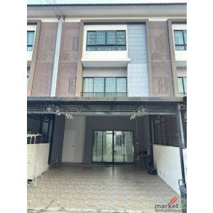 ให้เช่าทาวน์โฮม 3 ชั้น 4 ห้องนอน โครงการ เดอะ คอนเนค อัพ 3 ลาดพร้าว 126 The Conn