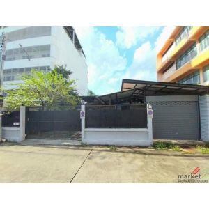 LS 949 ขายที่ดินพร้อมบ้าน เนื้อที่ 96 ตารางวา ลาดพร้าว71 สังคมสงเคราะห์ ย่านเลีย