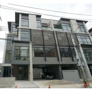 HR 9626 ให้เช่าอาคารสำนักงาน 4 ชั้น  โครงการดิสทริค - ศรีวรา ทาวน์อินทาวน์ วังทอ