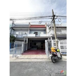 HR 9618 ให้เช่าทาวน์โฮม 2 ชั้น 25 ตรว. 2 ห้องนอน หมู่บ้านคลองจั่นวิลล่า 1 ซอยนวม