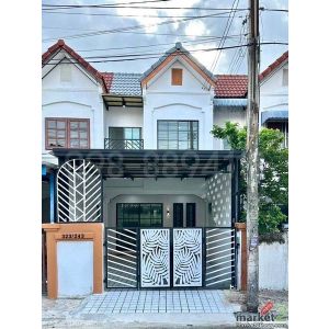 ขายทาวน์เฮ้าส์ 2 ชั้น มบ.กรุงทอง สายไหม 33 เนื้อที่ 16 ตรว 2นอน 2น้ำ ปูกระเบื้อง