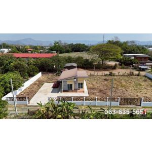 ขายบ้านชั้นเดียว อยู่หลังเซเว่น สี่แยก จปร. เพียง 250 เมตร ต.พรหมณี อ.เมืองนครนา