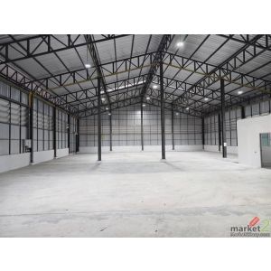 BR 1654 ให้เช่าโกดัง 600 ตรม. พร้อมออฟฟิศ ติดถนนหทัยราษฎร์ บางชัน เทเลอร์เข้าออก