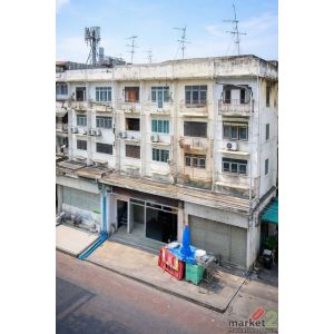 แยกคลองตัน 800 ม. 4น้ำ 19 ตร.ว. 300 ตร.ม.ApLรามคำแหง 1.5 กม.อาคารพาณิชย์ 4 ชั้น 