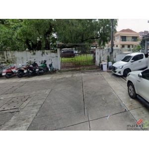 ขายด่วนที่ดิน 200 ตรว. หมู่บ้านทาวน์ อิน ทาวน์ ลาดพร้าว ถนนศรีวรา ใกล้ทางด่วน ใก