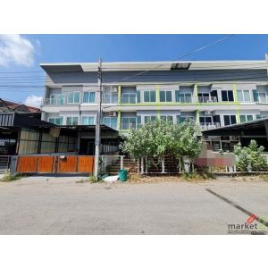 ขายทาวน์เฮ้าส์  หมู่บ้านเดอะ แม็กซ์ ทาวน์โฮม ซอยคู้บอน 27 แยก 36  กรุงเทพมหานคร