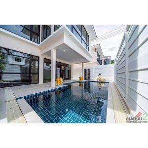 ขายบ้านเดี่ยวพัทยา สไตล์โมเดิร์น ทำเลดี ตกแต่งครบ พร้อมเข้าอยู่ FP-H01846 