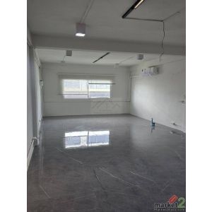 ให้เช่าพื้นที่แบบเหมาทั้งชั้น 44 ตรม. โครงการ The Hub Phahol-Ari ติดถนนใหญ่ใกล้ 