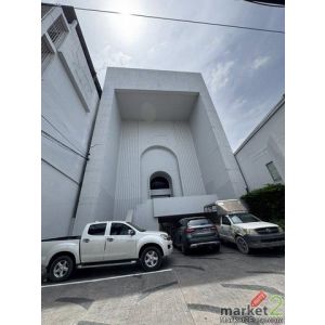 ให้เช่าสำนักงาน 4 ชั้นถนน สุขสวัสดิ์ ย่านพระประแดงที่จอดรถ16 คัน