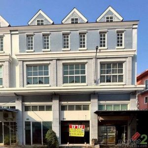 ขายด่วน! อาคารพาณิชย์ 3 ชั้น โครงการไลบรารี่ ทาวน์ ทำเลทอง ตรงข้ามโรงเรียนสารสาส