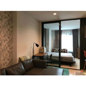 Life One Wireless privacy tranquility security 10th floor BTS PloenChit