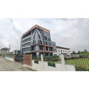 ขายอาคารสำนักงาน 5 ชั้น พื้นที่ใช้สอย 1,860 ตรม. เนื้อที่ 914.6 ตร.วา พร้อมพื้นท