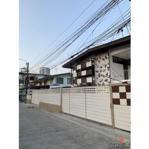 HR 9661 ให้เช่าบ้านเดี่ยว 2 ชั้น 100 ตรว. 5 ห้องนอน สุขุมวิท 64 บางจาก ใกล้ BTS 