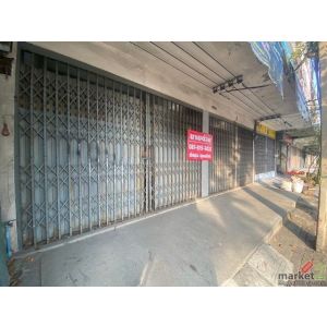 ขายตึกแถว 2 ห้อง 3 ชั้นครึ่ง19 ตารางวา ถนนหลักติวานนท์ 3 ใกล้สถานี MRT ศูนย์ราชก