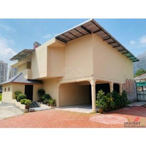 ให้เช่าบ้านเดี่ยวย่านพญาไทแปลงใหญ่ 307 ตรว. อินทามระ 3 จอดรถได้ 10 คัน เหมาะทำออ