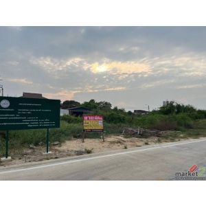 ขายด่วน ที่ดินแปลงสวย 1-1-87 ไร่ ติดถนน 3 ด้าน ประชาอุทิศ90แยก 2  ใกล้ตลาดประชาอ