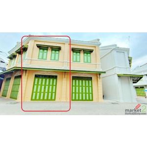 ทำเลค้าขายชั้นนำ ใจกลางเยาวราช  รีโนเวทใหม่ สวยงาม 1 นอน 2 น้ำ ใกล้MRT วัดมังกร 