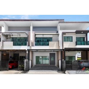 ทาวน์โฮม 2 ชั้น รีโนเวทใหม่ ลิฟวิ่ง เรสซิเดนซ์ รังสิต-ราชพฤกษ์ หน้าบ้านไม่ชนใคร 