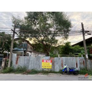 ขายที่ดินที่ดินถมแล้ว   56 ตร.วา  รวม2แปลง ทำเลทองย่านทุ่งครุ บางมด ซอยประชาอุทิ