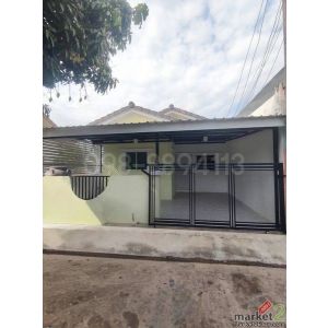 ขายทาวน์เฮ้าส์ ม.กรีนการ์เด้นโฮม คลอง 11 เนื้อที่ 23.7 ตรว 3นอน 1น้ำ พื้นที่ใช้ส