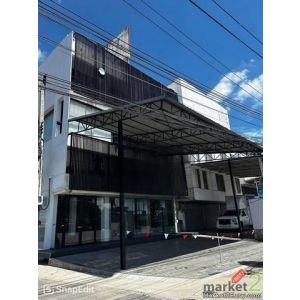 ให้เช่าอาคารพาณิชย์4ชั้น860ตร.ม.ถนนกิ่งแก้วบางนาเหมาะทำโชว์รูมสำนักงานมีที่จอดรถ