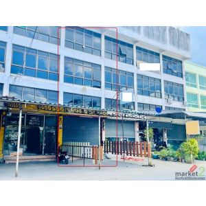 ให้เช่า อาคารพาณิชย์ 3.5ชั้น ทาสีตกแต่งใหม่  พระยาสุเรนทร์24-34  รามอินทรา109 3น