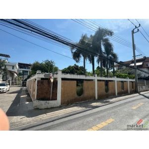 ให้เช่าที่ดิน93ตร.ว.ย่านอารีย์ อารีย์สัมพันธ์3 เหมาะกับทุกธุรกิจร้านอาหารคาเฟ่สป