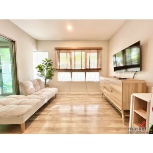 คอนโดให้เช่า อีส พระรามสอง เฟส 2 ชั้น 1 วิวสระว่ายน้ำ ขนาด 1 นอน 32 ตร.ม. ใกล้เซ