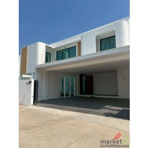 บ้านพูลวิลล่าหรู 2 ชั้น เฟอร์นิเจอร์ครบ พร้อมเข้าอยู่ หางดง