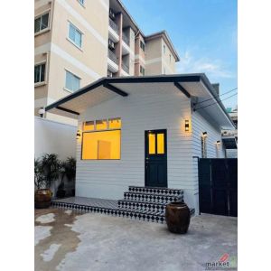 HR 9705 ให้เช่าบ้านเดี่ยวชั้นเดี่ยว สาทร 17 เจริญราษฎร์1 เหมาะทำคาเฟ่ บาร์ลับ หร