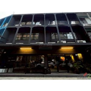 ให้เช่าอาอาคาร 2 คูหา 3 ชั้น เพดานสูง 3.5 เมตร ทำเลทอง ติด MRT พหลโยธิน ตรงข้าม 