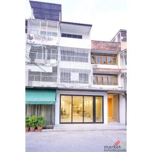 เหมาะลงทุน Hostel  Airbnb รัชดา ใกล้ MRTโชคชัย4 299ม. อาคาร 4ชั้น 6–8นอน 6น้ำ 20