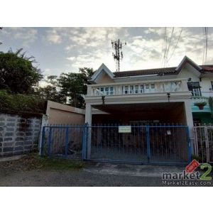 ทาว์นเฮาส์ ซอยวัดวังหิน ใจกลางเมืองศรีราชา เดินทางสะดวกสบาย เข้าออกง่าย ปากซอยวั