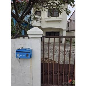 P2241ให้เช่า บ้านแฝด หมู่บ้านรังสิยา สุขุมวิท 101 ปุณณวิถี 22 ทำเลดี เดินทางสะดว