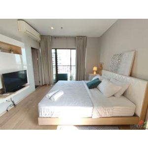 Noble Refine Sukhumvit 26 clean 25th floor BTS PhromPhong