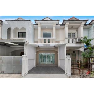 ทาวน์โฮม 2 ชั้น รีโนเวทใหม่ พุทธชาด บางบัวทอง (ซอยเถ้าแก่น้อย) ใกล้สี่แยกบางพลู 