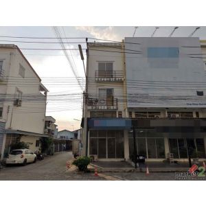 ขายอาคารพาณิชย์  หมู่บ้านเบญจทรัพย์ รังสิตคลอง 6 ถนนรังสิต-นครนายก ปทุมธานี